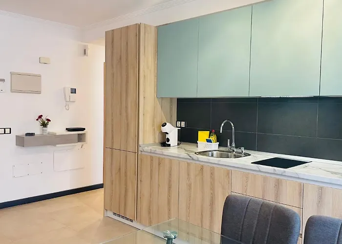 아파트 Casa Rigola 1 El *